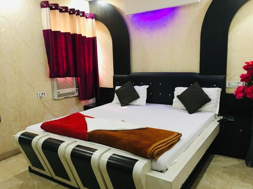 Hotel Natraj Sasaram Экстерьер фото
