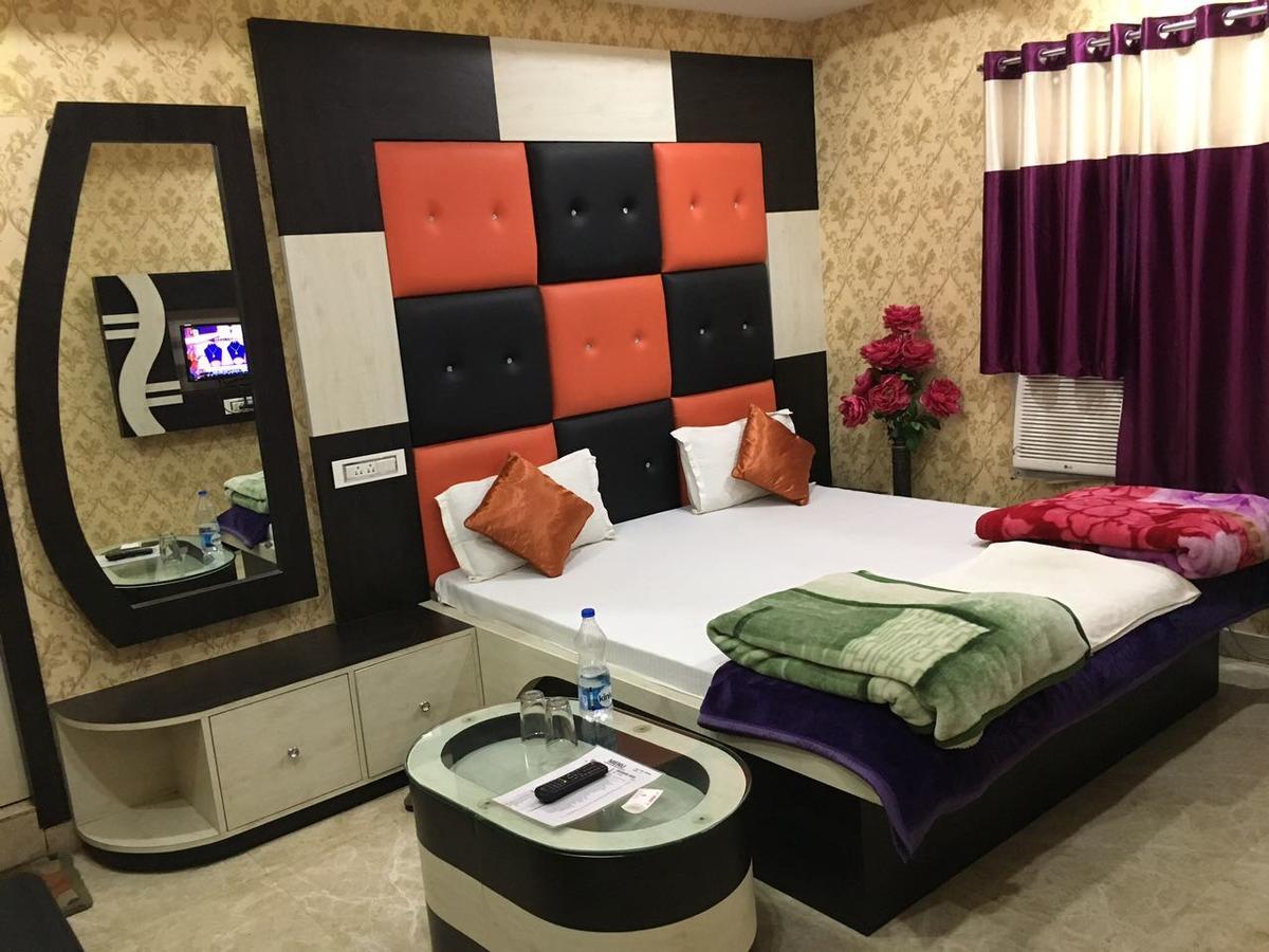 Hotel Natraj Sasaram Экстерьер фото